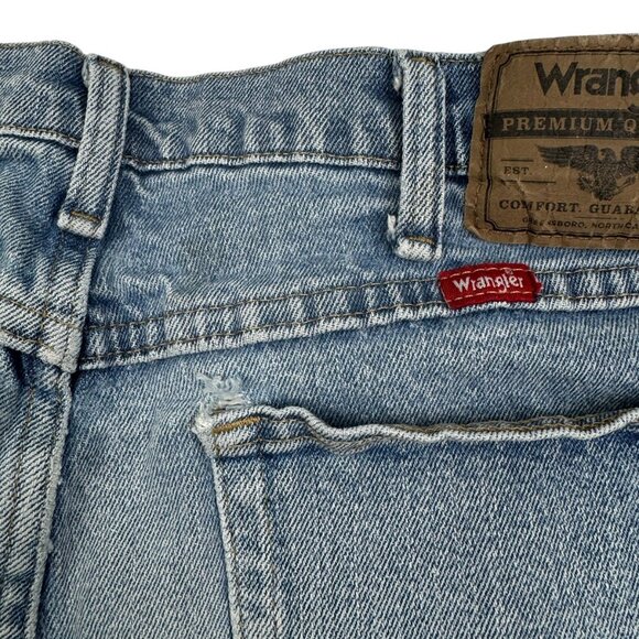 Wrangler Light Wash Straight Leg Jeans Men's Size 35/30 - Picture 10 of 10